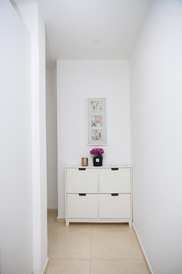 Apartments4You Etsel Bat Yam Exterior photo